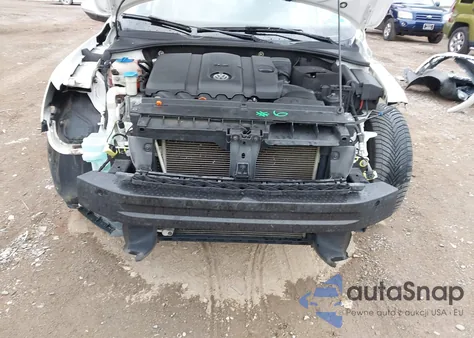 2012 Volkswagen Passat Se z USA, uszkodzony, nr VIN 1VWBP7A3XCC043542